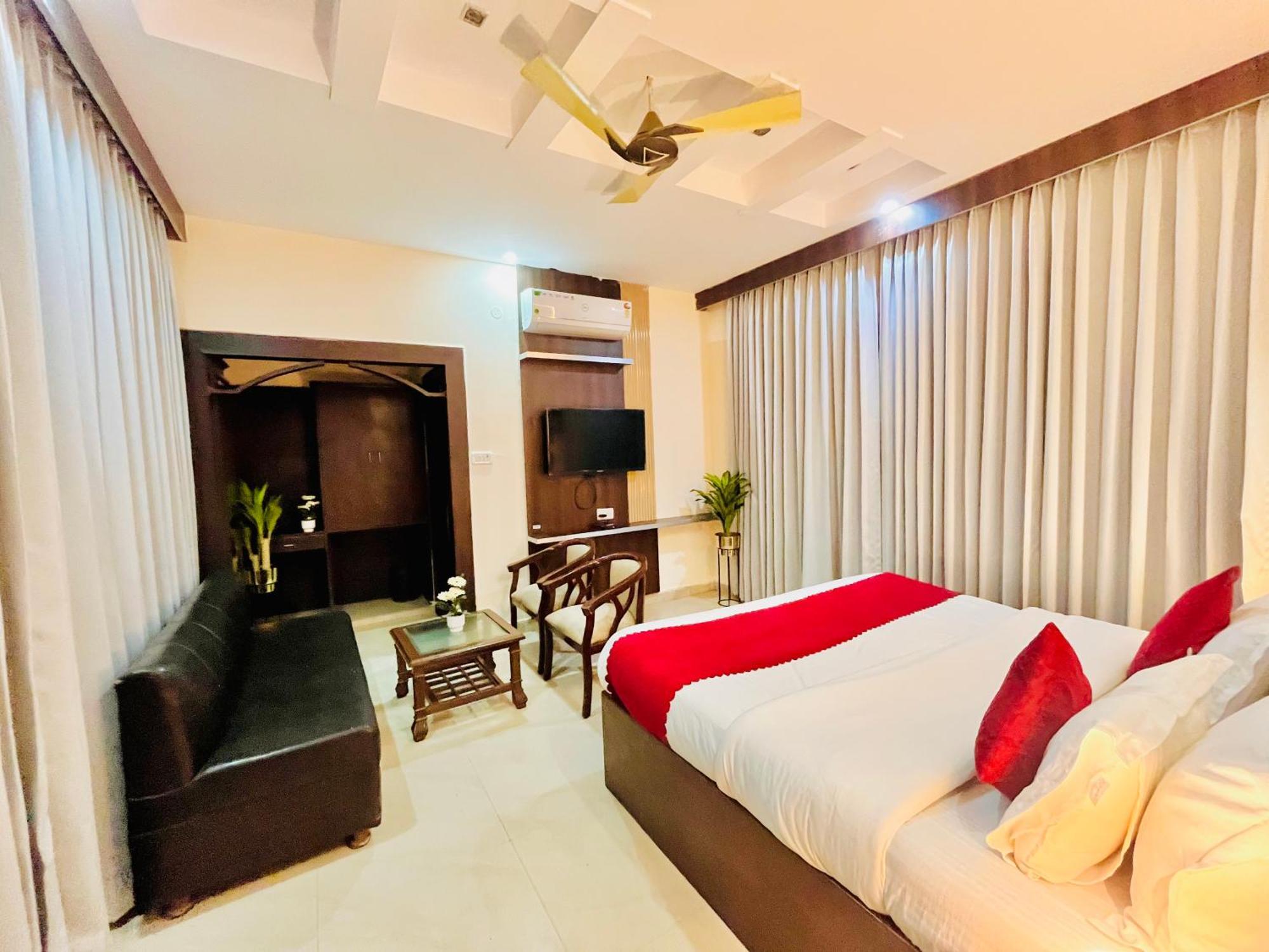 The Ramawati - A Four Star Luxury Hotel Near Ganga Ghat Haridvár Kültér fotó