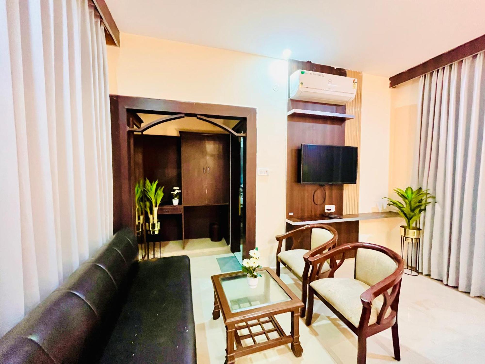 The Ramawati - A Four Star Luxury Hotel Near Ganga Ghat Haridvár Kültér fotó