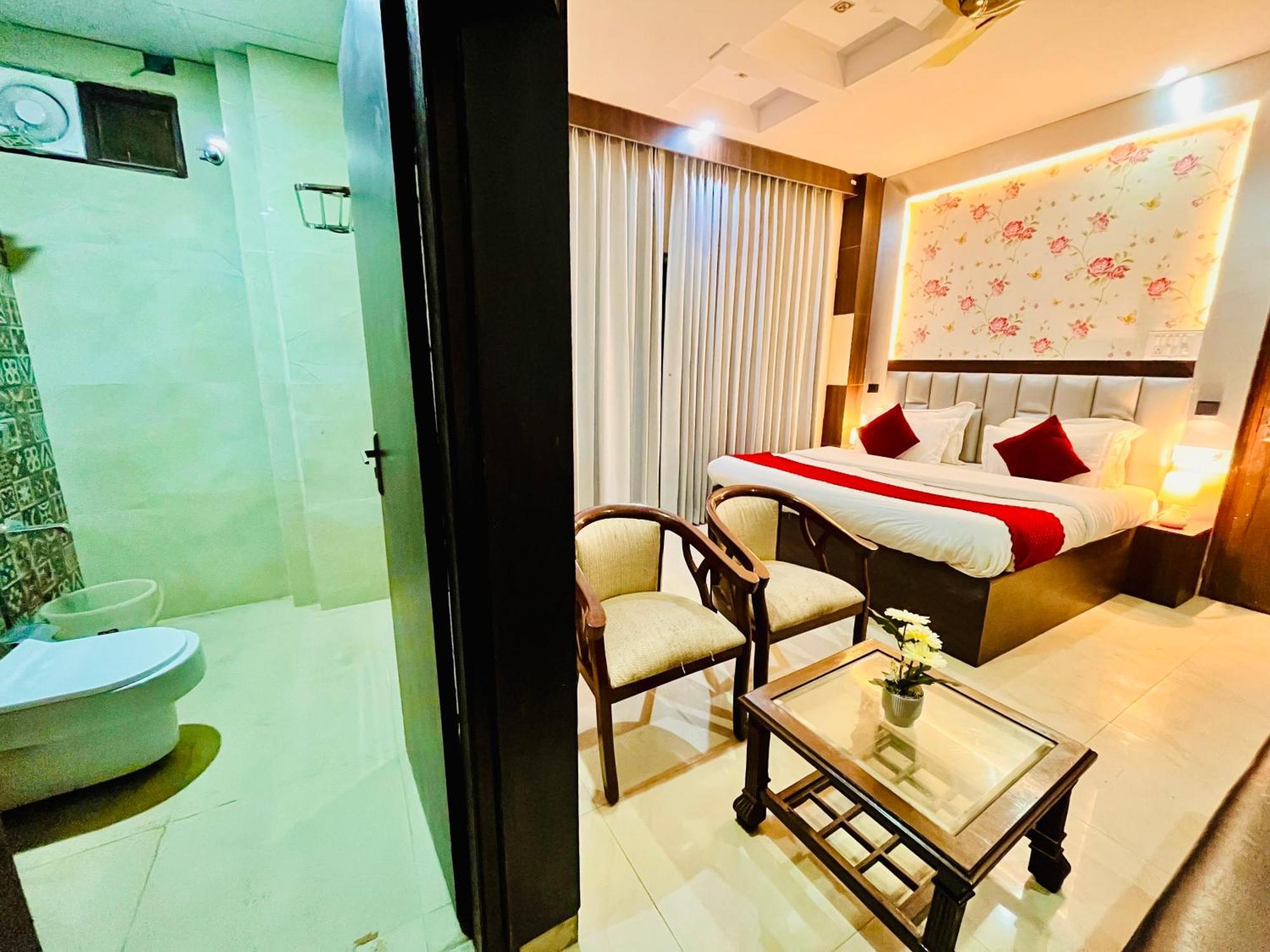 The Ramawati - A Four Star Luxury Hotel Near Ganga Ghat Haridvár Kültér fotó
